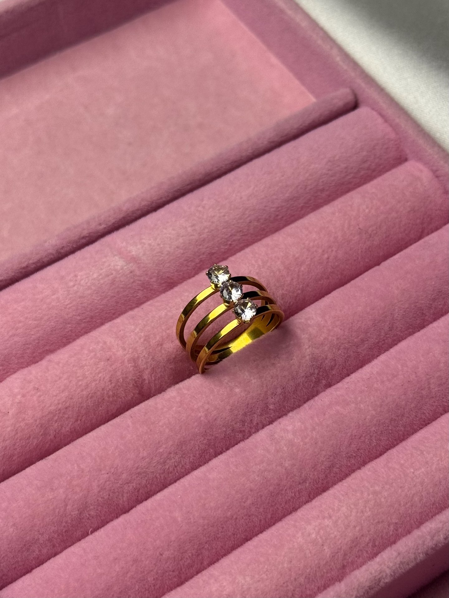 Infinity ring