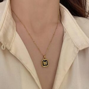 daisy pendant
